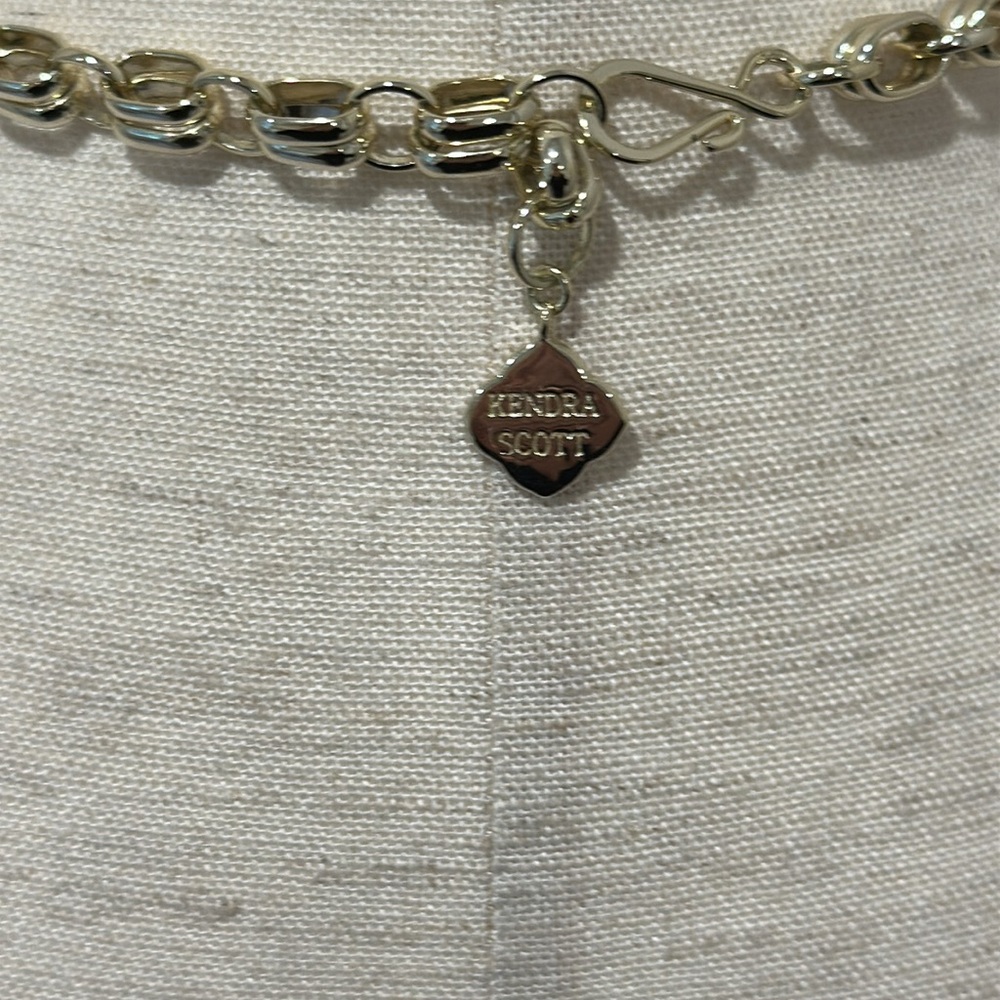 Kendra Scott Kensey Statement Necklace - Picture 6 of 7